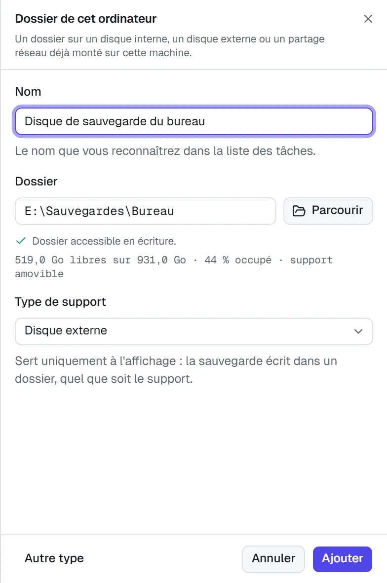 Le formulaire d'une destination locale : nom, dossier, contrôle d'écriture avec l'espace libre, et type de support.